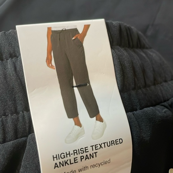 NWT Mondetta high rise black textured ankle pant size XL - Picture 2 of 4